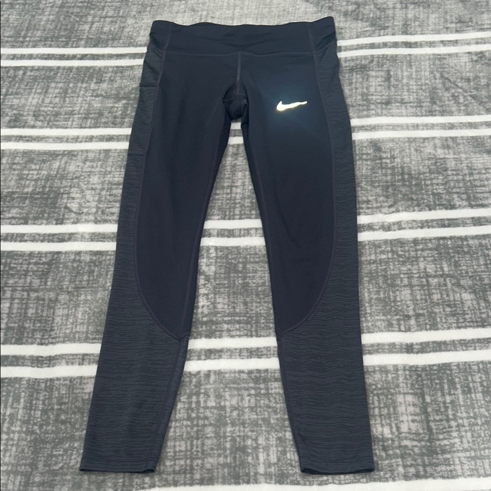 Nike Deep Purple Leggings Dri-Fit Streamlined Performance Fit